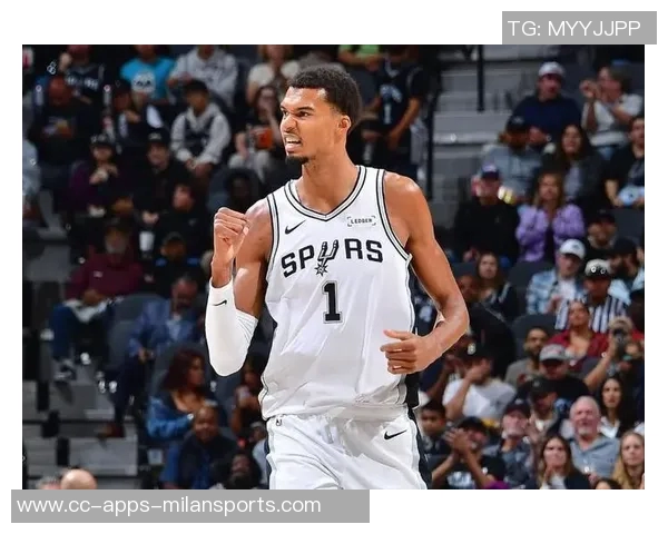 文班亚马与哈珀的对决快船逆转开拓者的利弊分析里夫斯创下个人最佳表现之夜 文班亚马与哈珀的对决快船逆转开拓者的利弊分析里夫斯创下个人最佳表现之夜