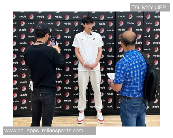 媒体人称赞杨瀚森聪明且心态积极期待他在时间与耐心中成长